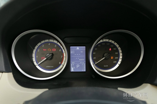 2014款 1.5L 手動(dòng)舒適型