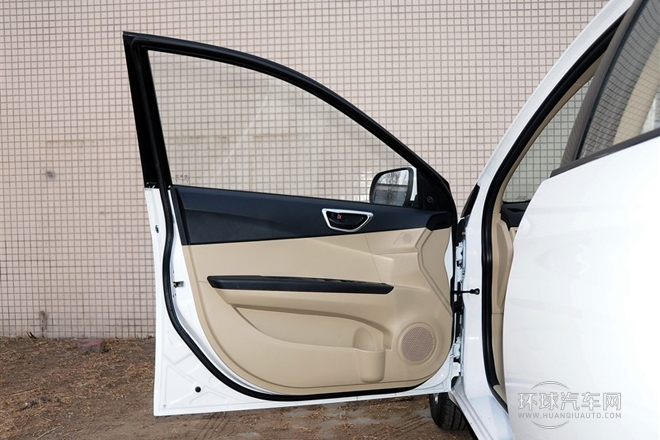 2014款 1.5L 手動標準型