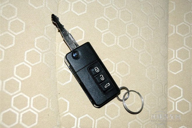 2014款 1.6L 手動尊貴型