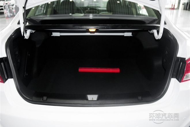 2014款 1.6L 手動尊貴型