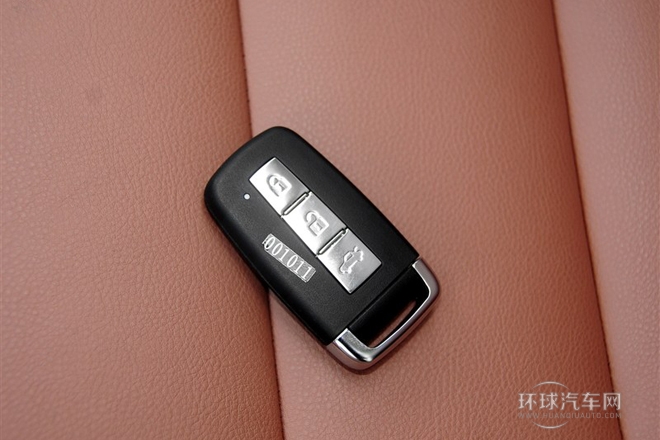 2014款 1.6L 手動(dòng)豪華型