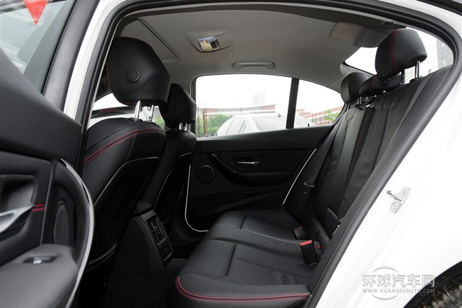 2014款 328i xDrive運(yùn)動(dòng)設(shè)計(jì)套裝