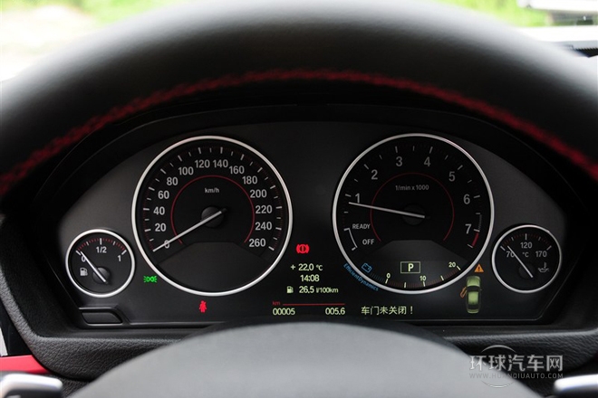 2014款 328i xDrive運(yùn)動(dòng)設(shè)計(jì)套裝