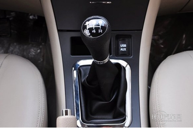 2014款 1.5L 手動舒適B型