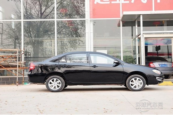 2014款 1.5L 手動舒適B型