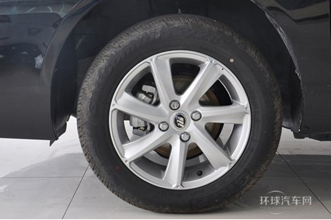 2014款 1.5L 手動標準型