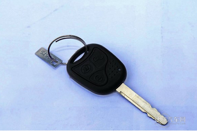 2014款 1.5L 手動旗艦型