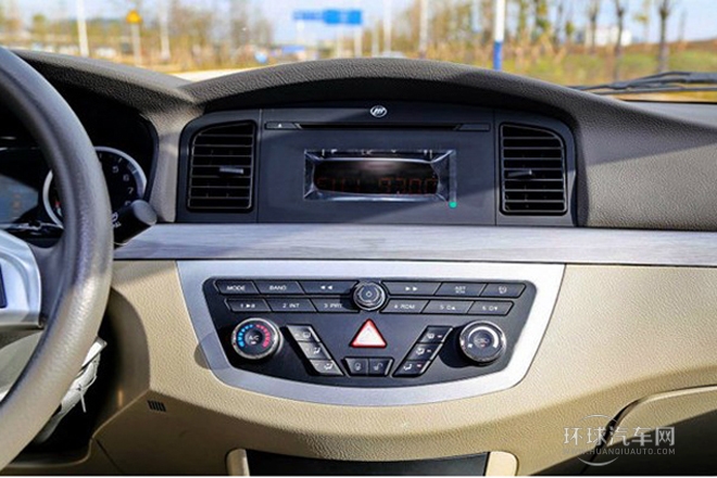 2014款 1.5L 手動旗艦型