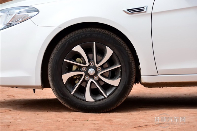 2014款 1.5T 手動智控版