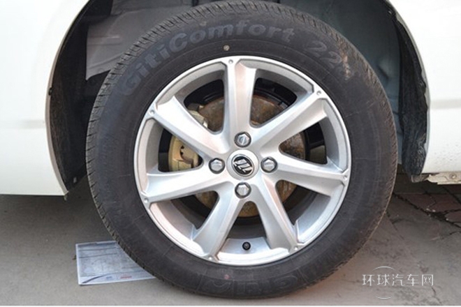 2014款 1.5L 手動舒適B型VVT