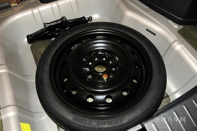 2014款 1.5L 手動(dòng)豪華女性版