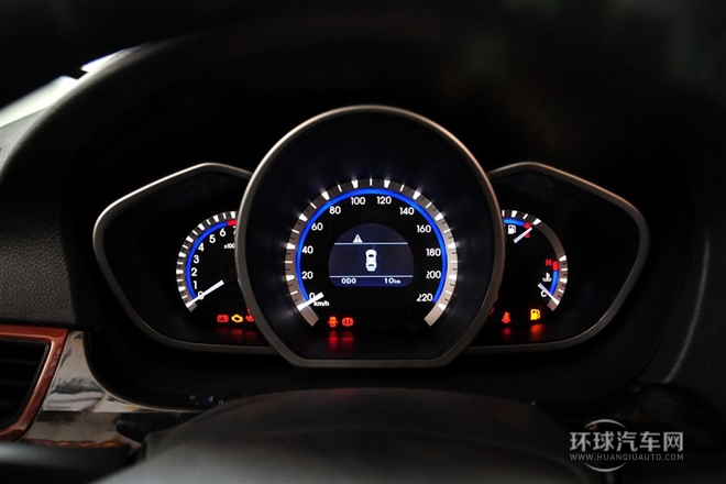 2014款 1.5L 手動豪華女性版