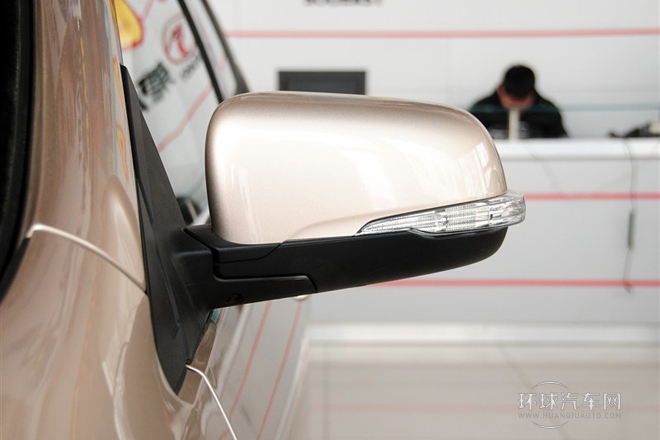 2014款 1.5L 手動豪華女性版