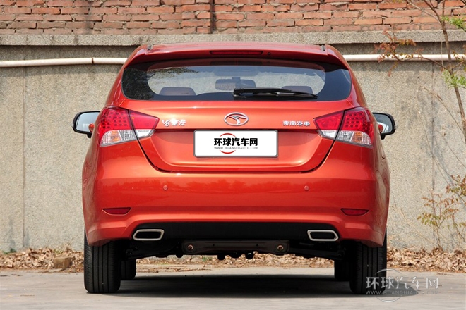 2013款 1.5L CVT豪華女性版