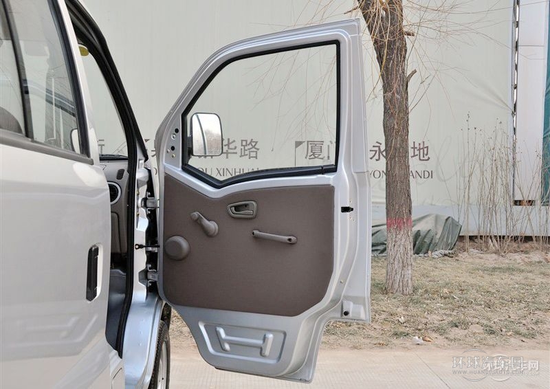 2012款 1.0L基本型DA465QA