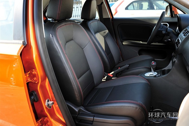 2014款 1.5L 自動豪華版