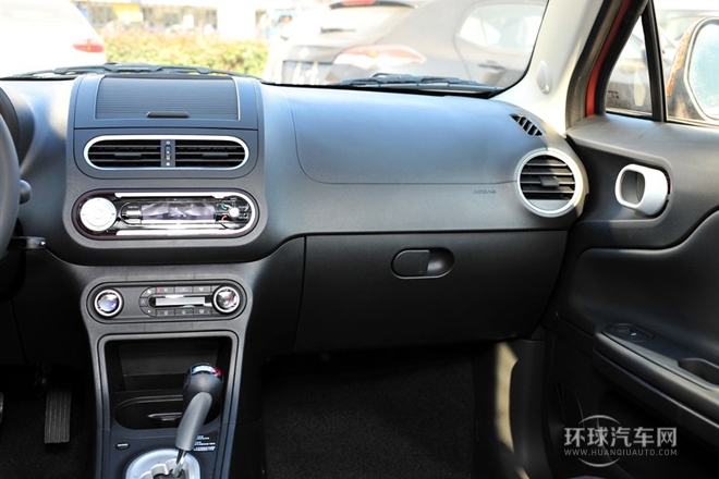 2014款 1.5L 自動豪華版