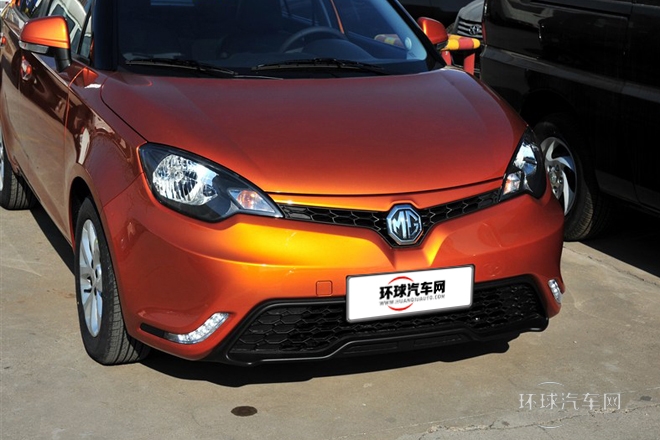 2014款 1.5L 自動(dòng)豪華版