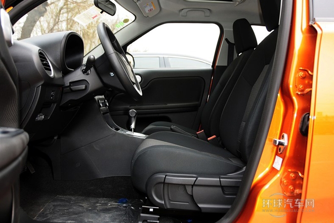 2014款 1.5L 自動(dòng)精英版