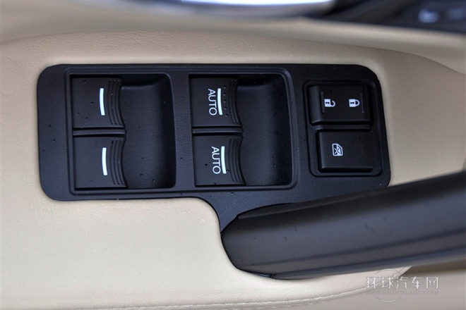 2012款 3.5標(biāo)準(zhǔn)版