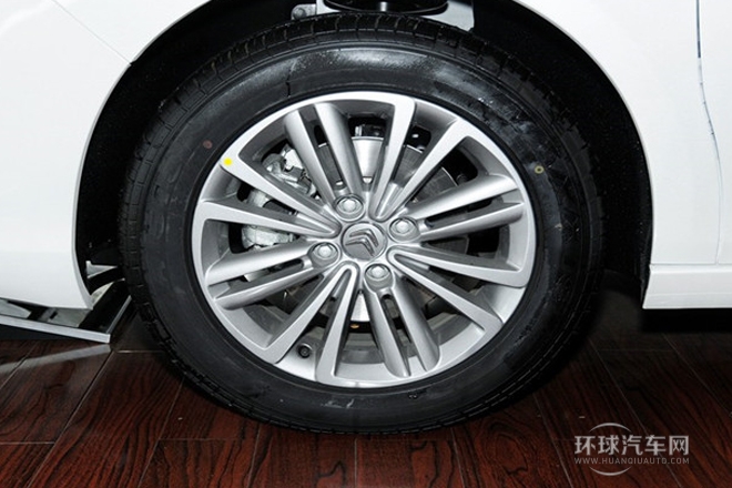 2013款 1.8L 手動勁享版