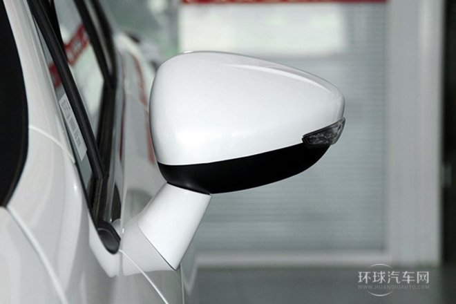 2013款 1.8L 手動(dòng)勁享版