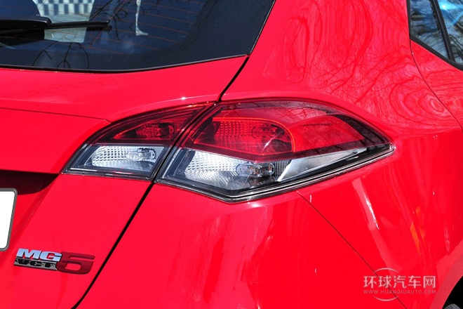 2012款 1.5L 手動豪華版