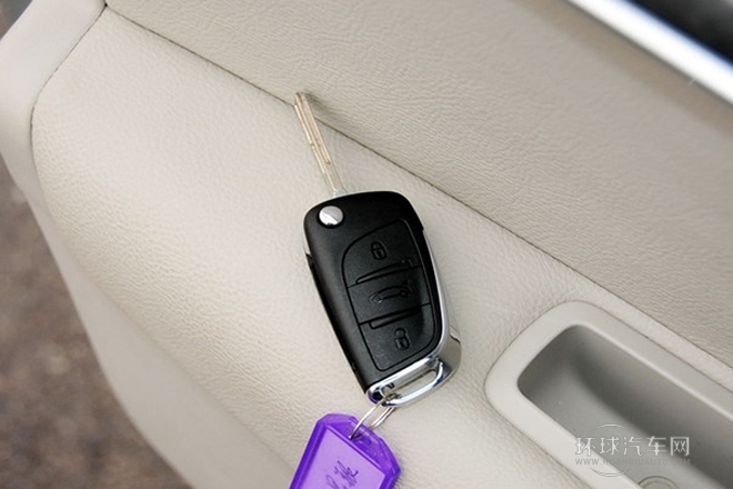 2013款 1.6L 手動勁智版