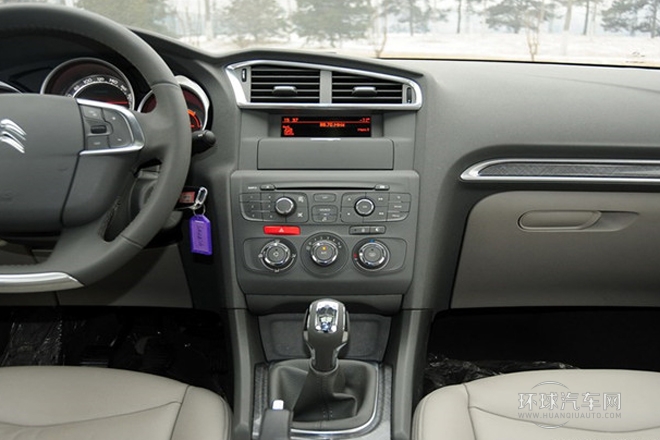 2013款 1.6L 手動(dòng)勁智版