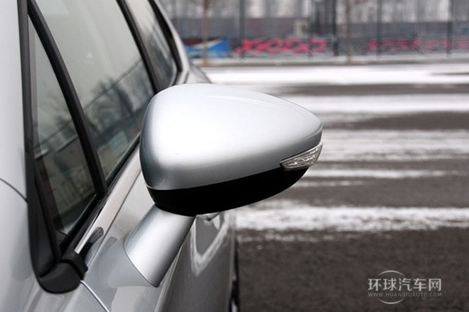 2013款 1.6L 手動勁智版