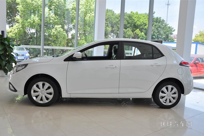 2012款 1.5L 自動(dòng)豪華版