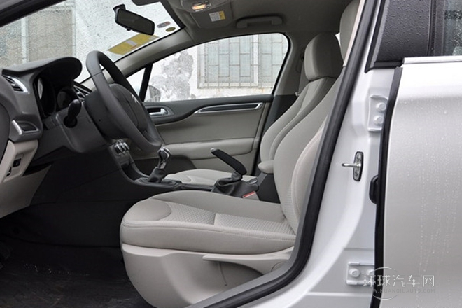 2013款 1.6L 手動勁享版