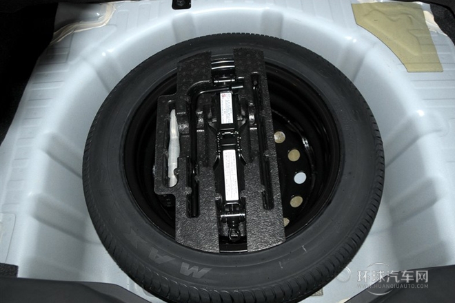 2012款 1.5L 自動精英版