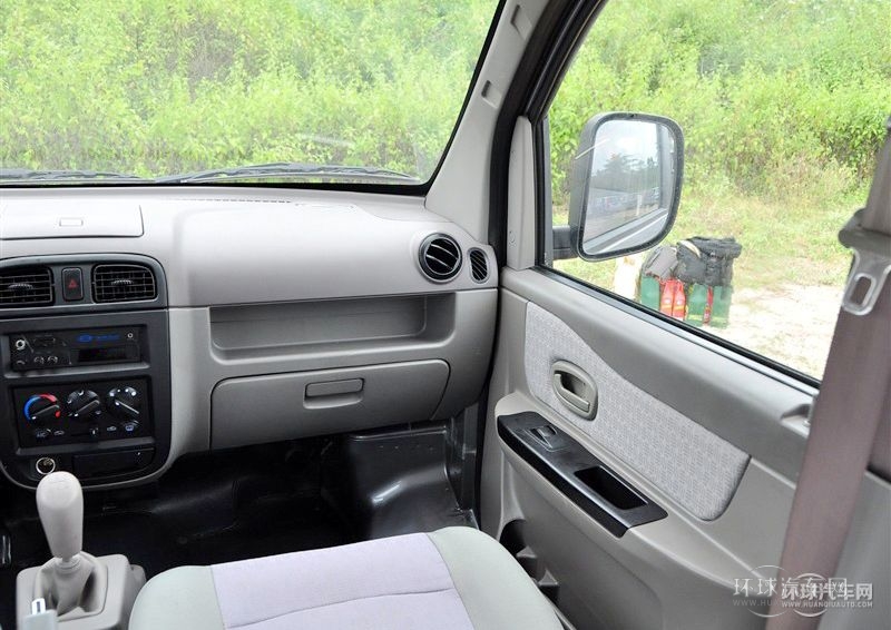 2011款 1.5L尊享型 國IV