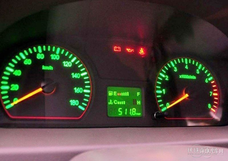 2011款 1.5L尊貴型 國III