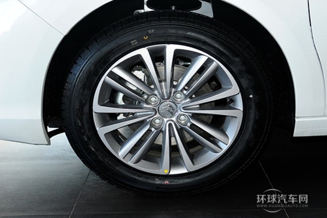 2014款 1.8L 手動智驅版勁智型