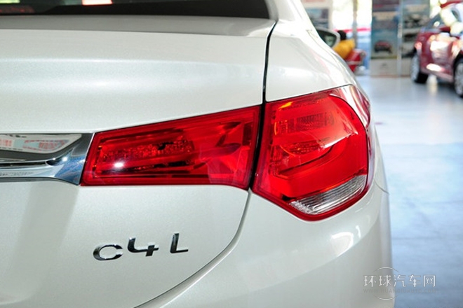 2014款 1.8L 手動智驅版勁智型