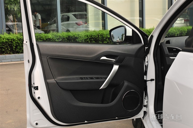 2014款 1.5T 手動豪華型