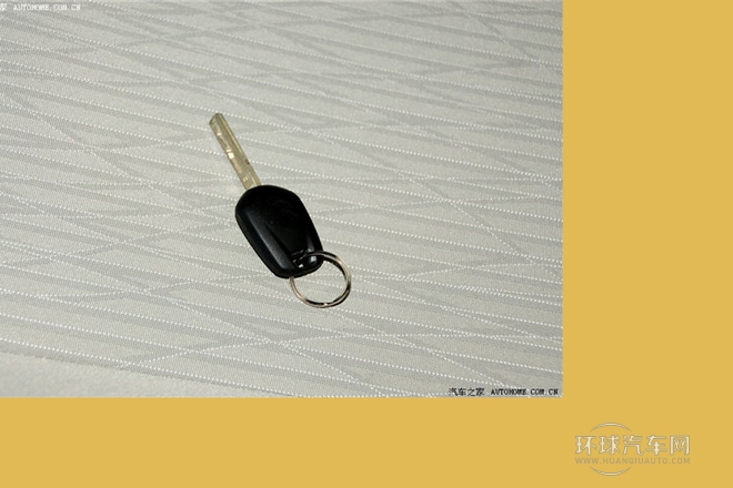 2013款 2.0L 手動舒適型