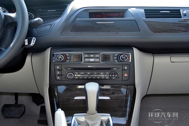 2013款 2.0L 自動(dòng)尊享型