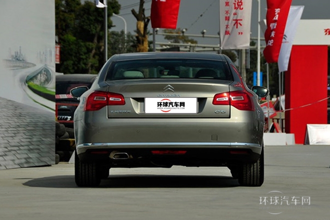 2013款 2.0L 自動(dòng)尊享型