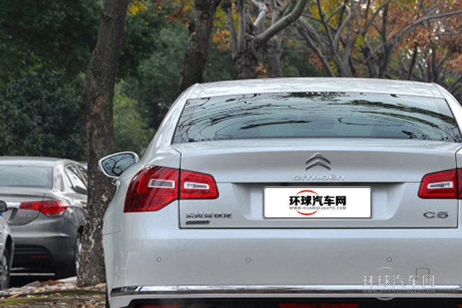 2013款 2.0L 自動悅享型