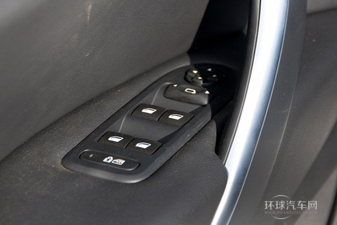 2013款 2.3L 自動尊馭型