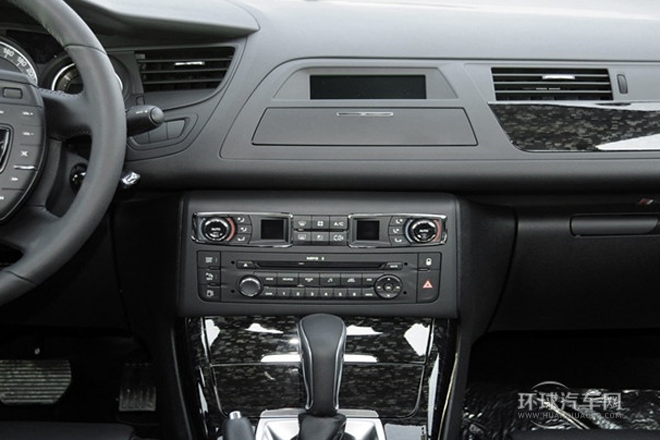 2013款 2.3L 自動尊馭型