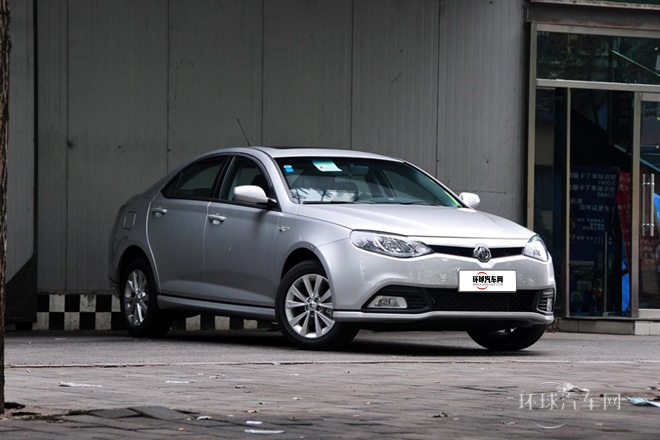 2013款 三廂 1.8L 自動舒適版