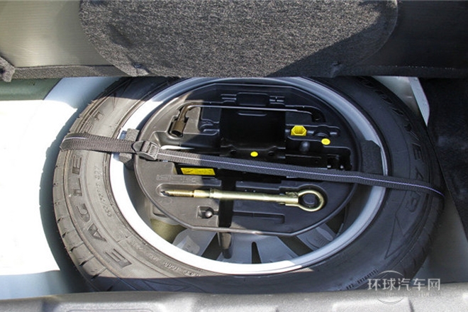 2013款 2.3L 自動(dòng)豪華型