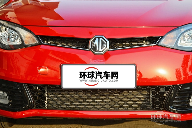 2013款 三廂 1.8L 手動(dòng)超值版