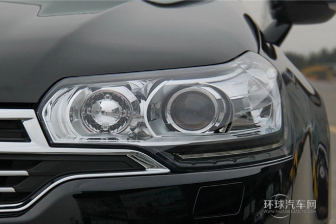 2013款 2.3L 自動(dòng)豪華型