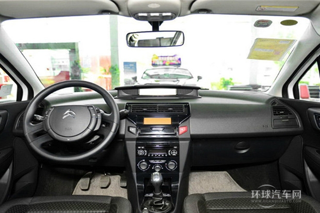 2014款 VTS版 2.0L 自動(dòng)品悅型