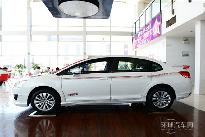 2014款 VTS版 2.0L 自動品悅型